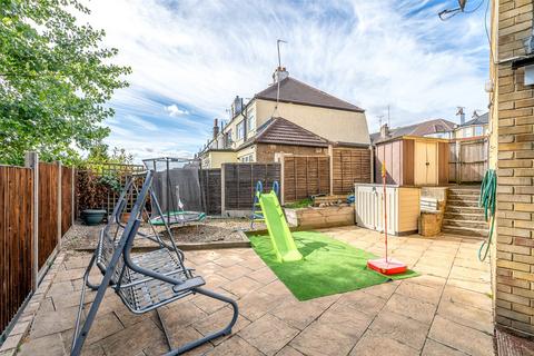 1 Highview Terrace, Dartford, DA1 2DB