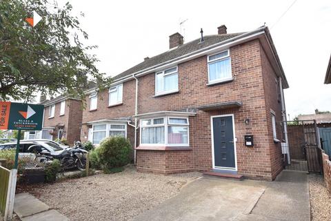 3 bedroom semi-detached house for sale, Thornbury Road, Clacton-on-Sea