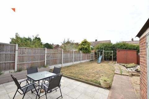 3 bedroom semi-detached house for sale, Thornbury Road, Clacton-on-Sea