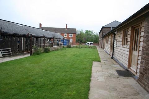 2 bedroom barn conversion to rent, Holme Lacy, Herefordshire