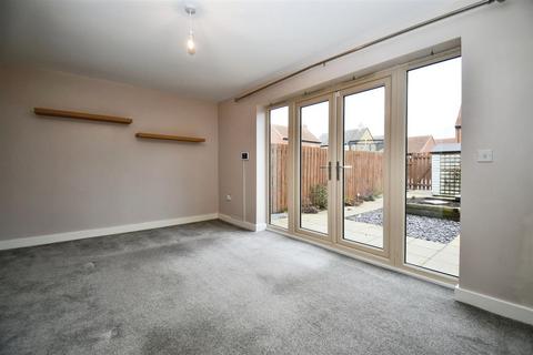 3 bedroom semi-detached house for sale, Maybury Road, Hull