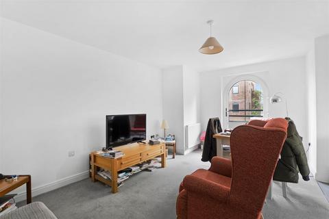 2 bedroom apartment for sale, Argyle Close, Stourbridge