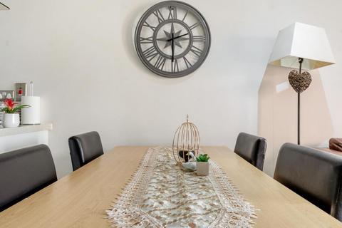 undefined, Woking,  Surrey,  GU21