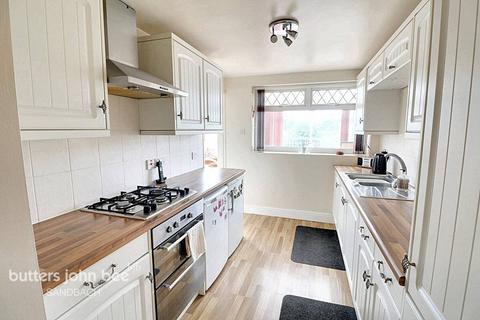 3 bedroom semi-detached house for sale, Crewe Road, Sandbach