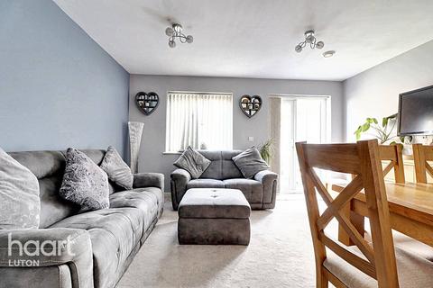 6 Clarence Gardens, Luton, LU1 5FL