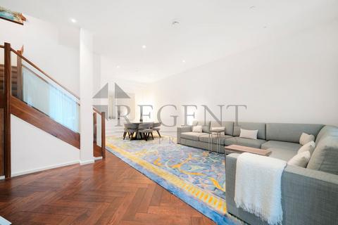 3 bedroom apartment to rent, Capital Building, New Union Sq, SW11