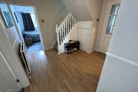 55 Cathedral Road, Chadderton, Oldham, OL9 0RP