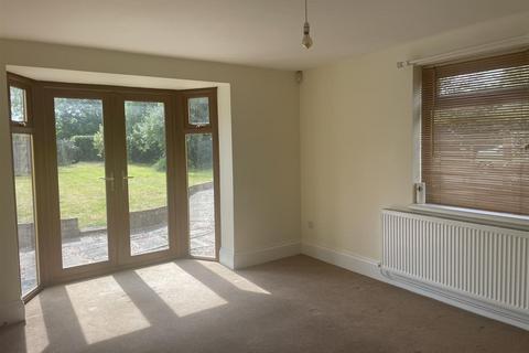 3 bedroom semi-detached house for sale, Abbeyfields, Great Haywood