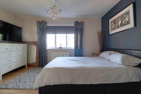 24 Avocet Grove, Soham, Ely, CB7 5GN