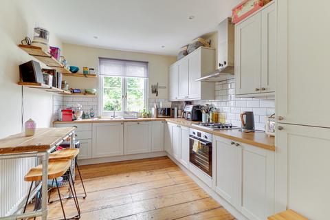 3 bedroom end of terrace house for sale, Villiers Road, Southsea