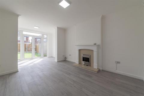 3 bedroom detached house for sale, Trentham Drive, Nottingham NG8