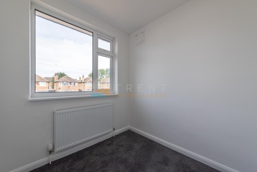 32 trentham drive-5