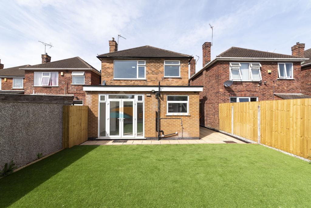 32 trentham drive-35