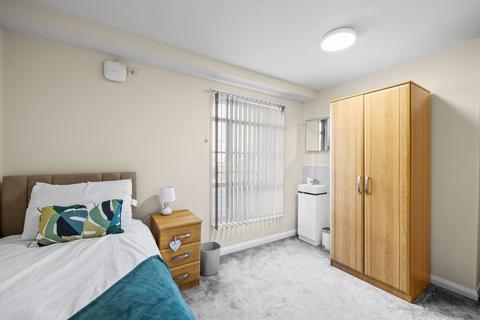 1 bedroom in a house share to rent, Christ The King, Plymouth PL1