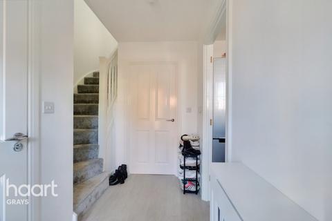 4 Draycote Road, West Thurrock, Grays, RM20 3BF