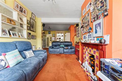 4 bedroom terraced house for sale, Macclesfield Road, London