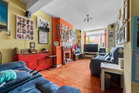72 Macclesfield Road, London, SE25 4RX