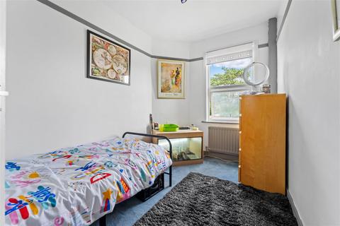 72 Macclesfield Road, London, SE25 4RX
