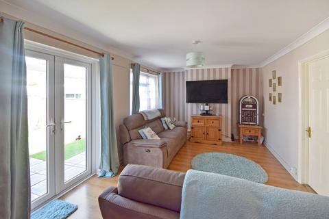 4 bedroom end of terrace house for sale, Coppice Road, Lordswood, Chatham, ME5