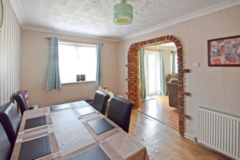 4 bedroom end of terrace house for sale, Coppice Road, Lordswood, Chatham, ME5