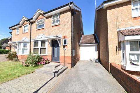 3 bedroom semi-detached house for sale, Wetherby Close, Stevenage