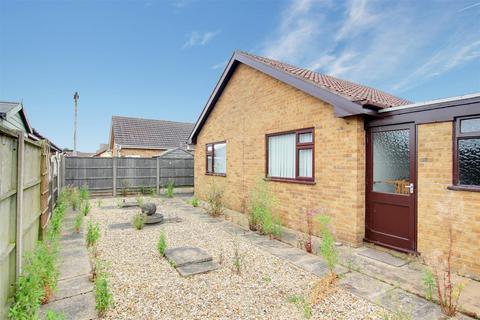 2 bedroom detached bungalow for sale, Harding Close, Sutton on Sea LN12