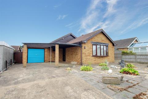 2 bedroom detached bungalow for sale, Harding Close, Sutton on Sea LN12