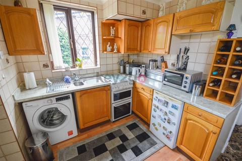 2 bedroom terraced house for sale, Hartopp Close, Sheffield, S2