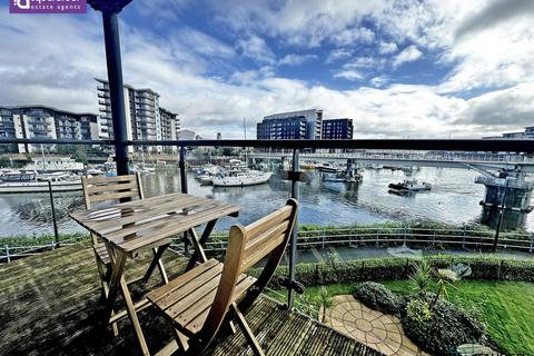 2 bedroom apartment for sale, River Walk, Penarth CF64