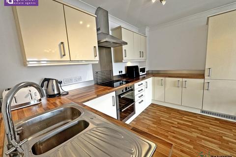 2 bedroom apartment for sale, River Walk, Penarth CF64