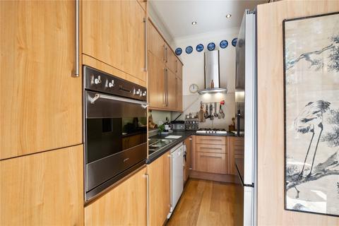 2 bedroom duplex for sale, Harrington Gardens, London, SW7