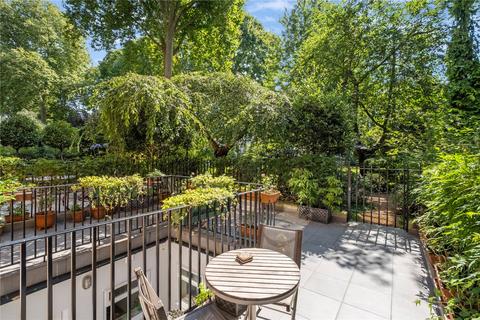 2 bedroom duplex for sale, Harrington Gardens, London, SW7