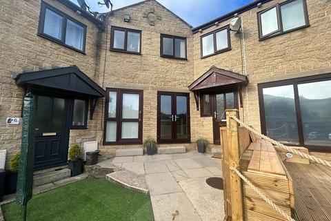 3 bedroom terraced house for sale, Summerfield Court, Halifax