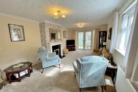 2 bedroom detached bungalow for sale, Goose Green Road, Snettisham