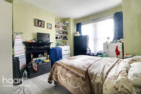 202 Mersham Road, Thornton Heath, CR7 8NR