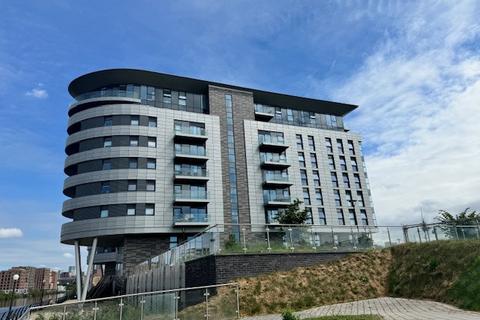 3 bedroom penthouse to rent, 1 Pomona Strand, Manchester, Lancashire, M16