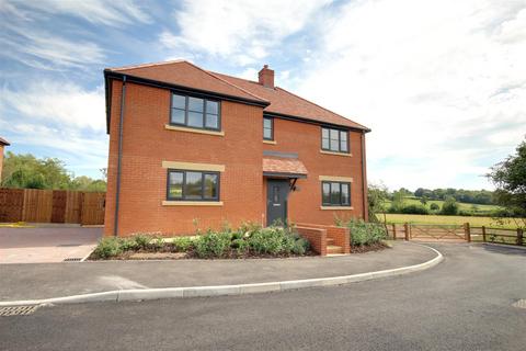 4 bedroom detached house for sale, Chapel End, Over Old Road, Hartpury