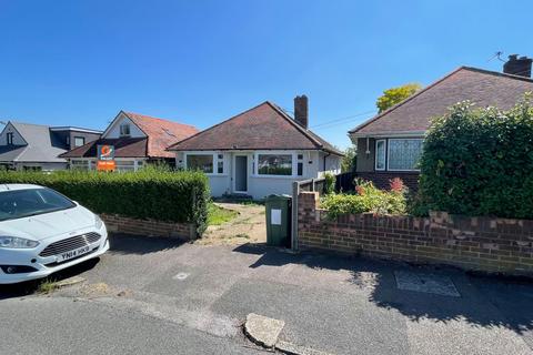 3 bedroom bungalow for sale, St. Andrews Crescent,  Windsor, SL4