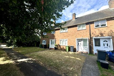 3 bedroom terraced house to rent, Shaw Close, Cheshunt