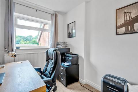 21 Anderton Close, Sutton Coldfield, B74 2RJ