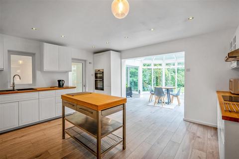 21 Anderton Close, Sutton Coldfield, B74 2RJ