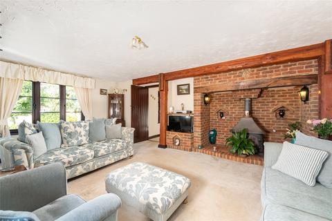 4 bedroom detached house for sale, Folding Close, Stewkley, Leighton Buzzard, Buckinghamshire, LU7