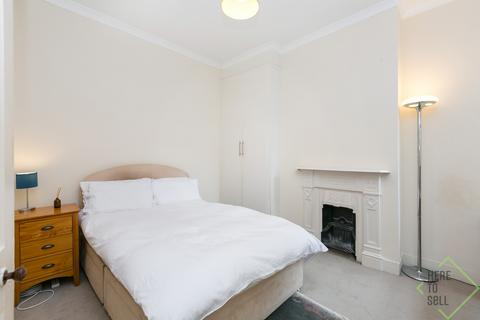 2 bedroom flat for sale, Elmhurst Mansions, London SW4