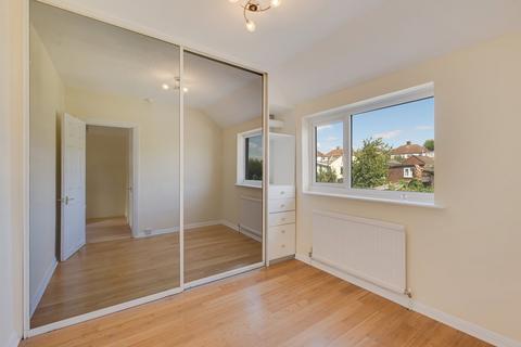 58 Ridgeway West, Sidcup, DA15 8SD