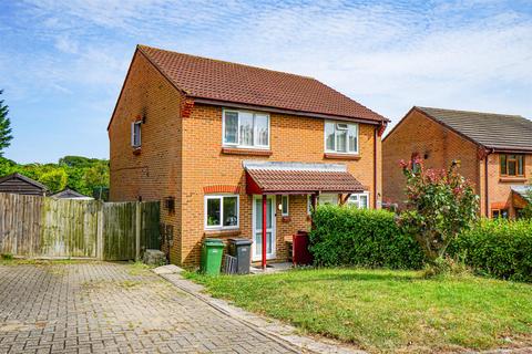 2 bedroom semi-detached house for sale, Northiam Rise, St. Leonards-On-Sea