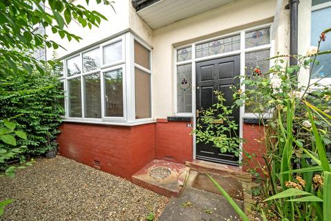 3 bedroom terraced house for sale, Manor Grove, Leeds LS7