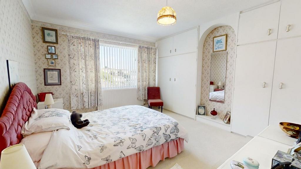 High-Street-Wyke-Regis-Weymouth-UK-08132024 163540