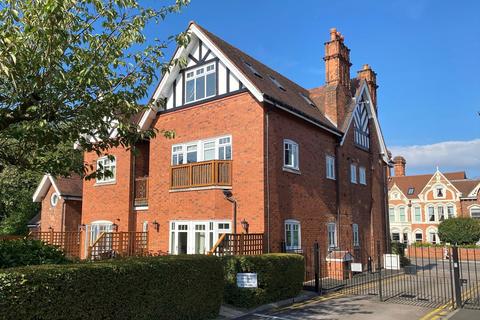 2 bedroom apartment for sale, Lichfield Road, Sutton Coldfield B74