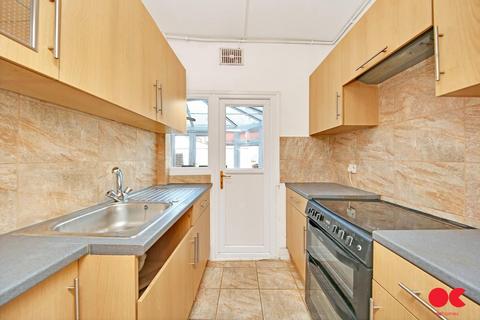 29 Farmer Road, London, E10 5DL