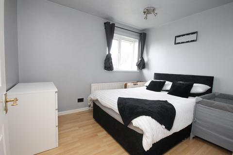 2 bedroom flat to rent, Scafell Place, North Anston, Sheffield, S25